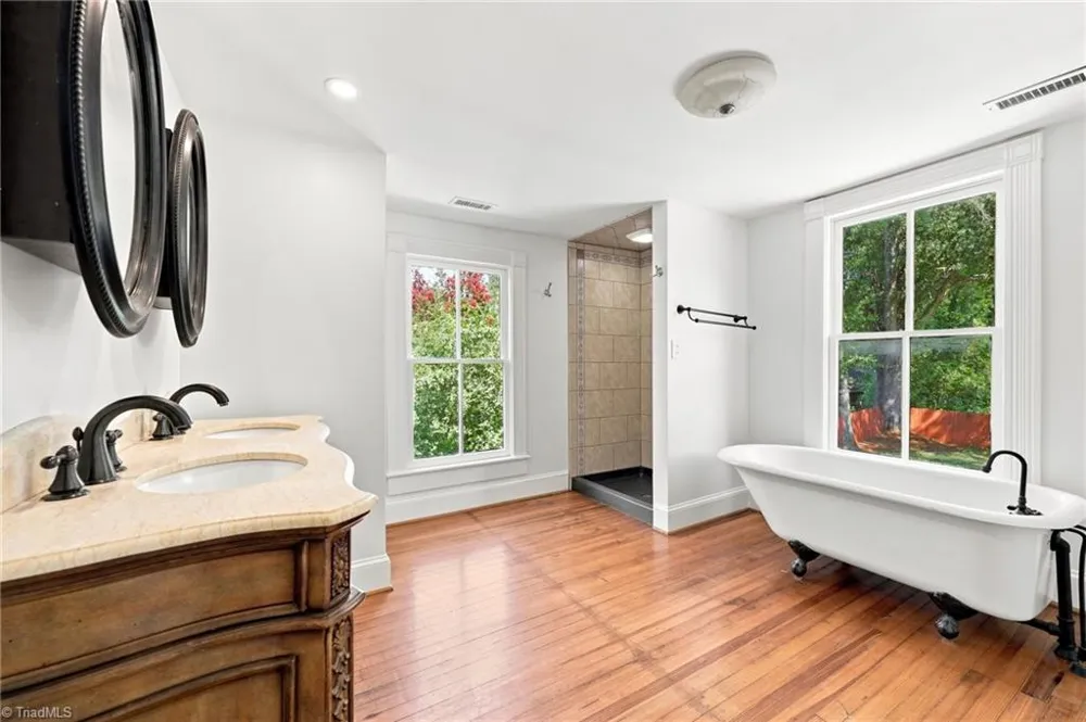 619 W Front Street Burlington, NC 27215
