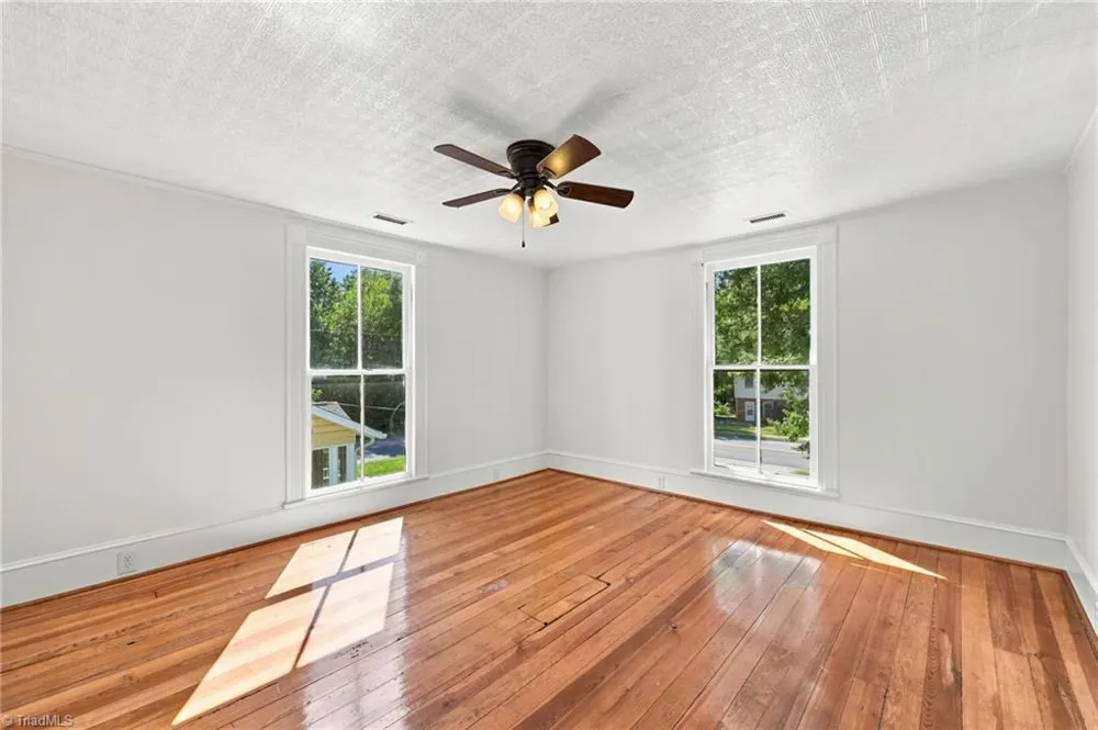 619 W Front Street Burlington, NC 27215