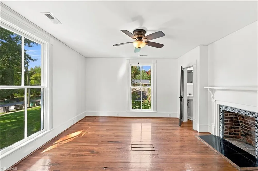 619 W Front Street Burlington, NC 27215