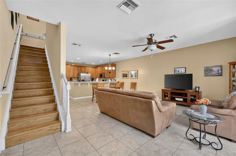 1792 GARDEN SAGE DRIVE Oviedo, FL 32765
