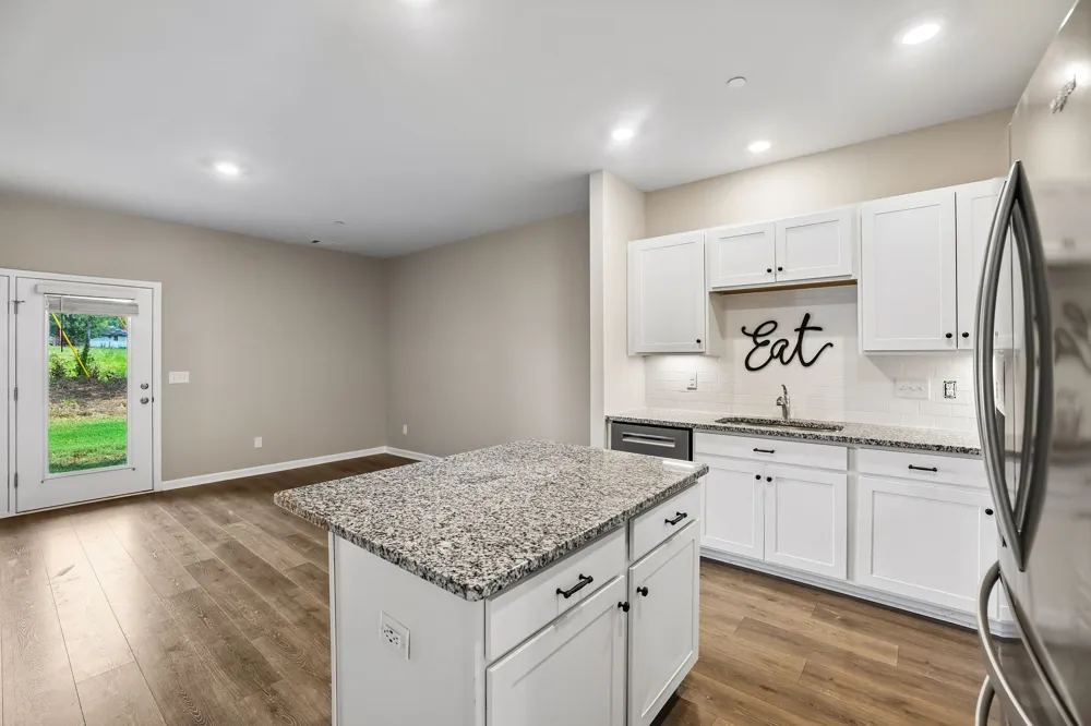 136 Grayson Cir Chapel Hill, TN 37034