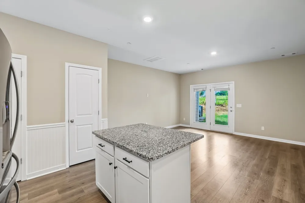 136 Grayson Cir Chapel Hill, TN 37034
