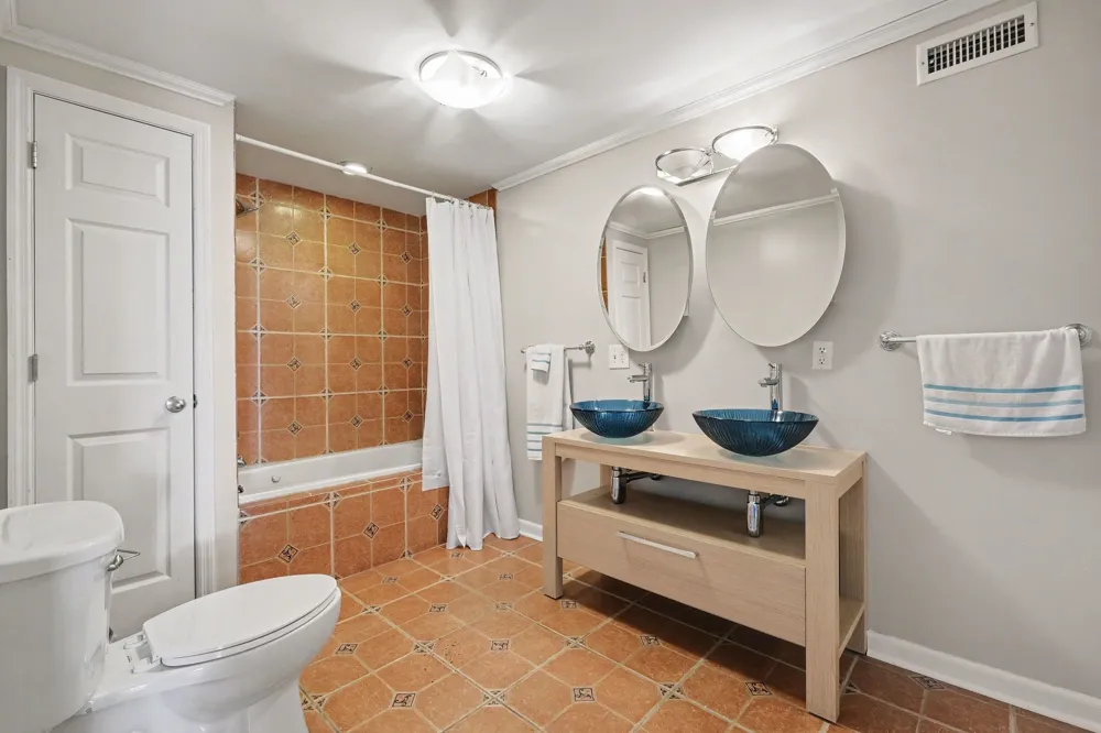 122 Jefferson Sq Nashville, TN 37215