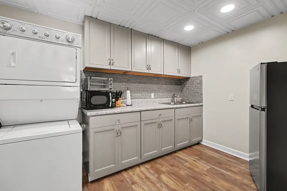 122 Jefferson Sq Nashville, TN 37215