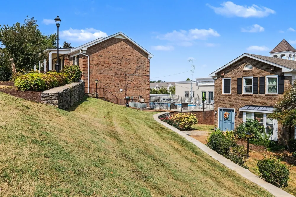 122 Jefferson Sq Nashville, TN 37215