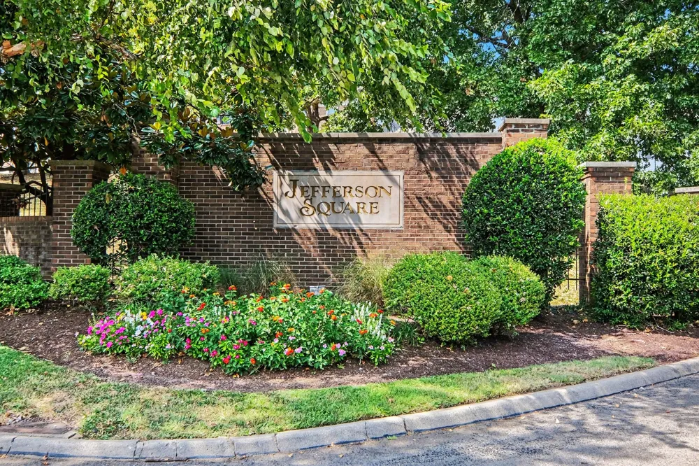 122 Jefferson Sq Nashville, TN 37215
