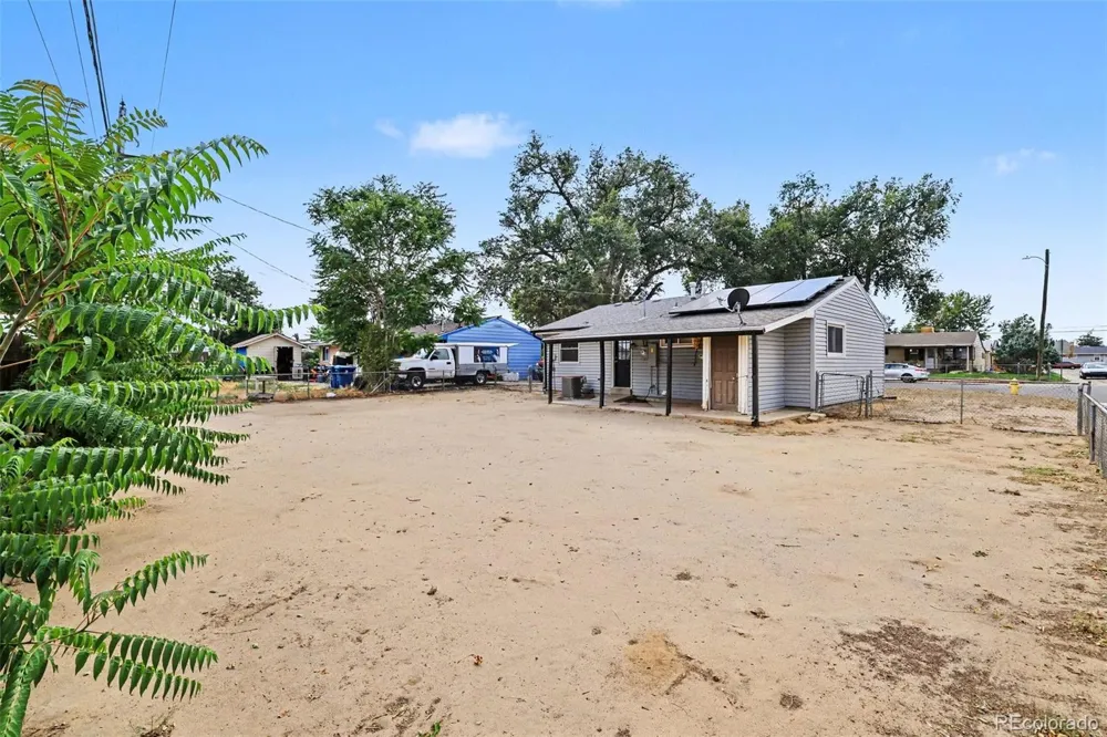 6520 Poplar Street Commerce City, CO 80022