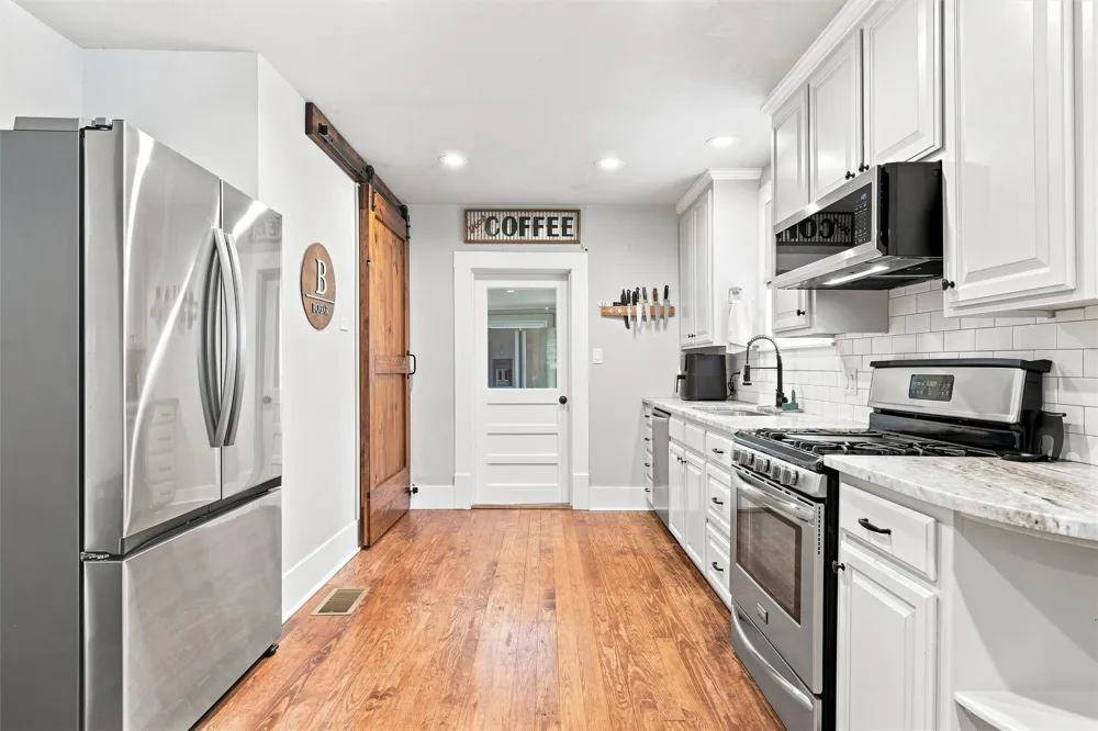 2716 Sanger Avenue Waco, TX 76707