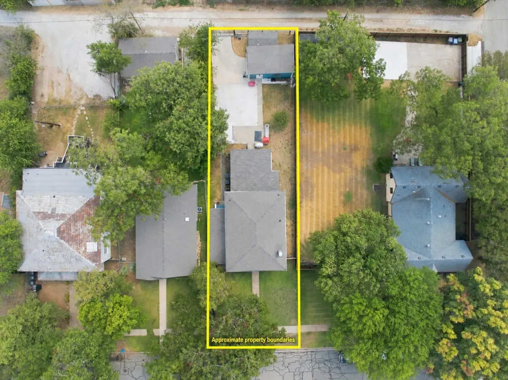 2716 Sanger Avenue Waco, TX 76707
