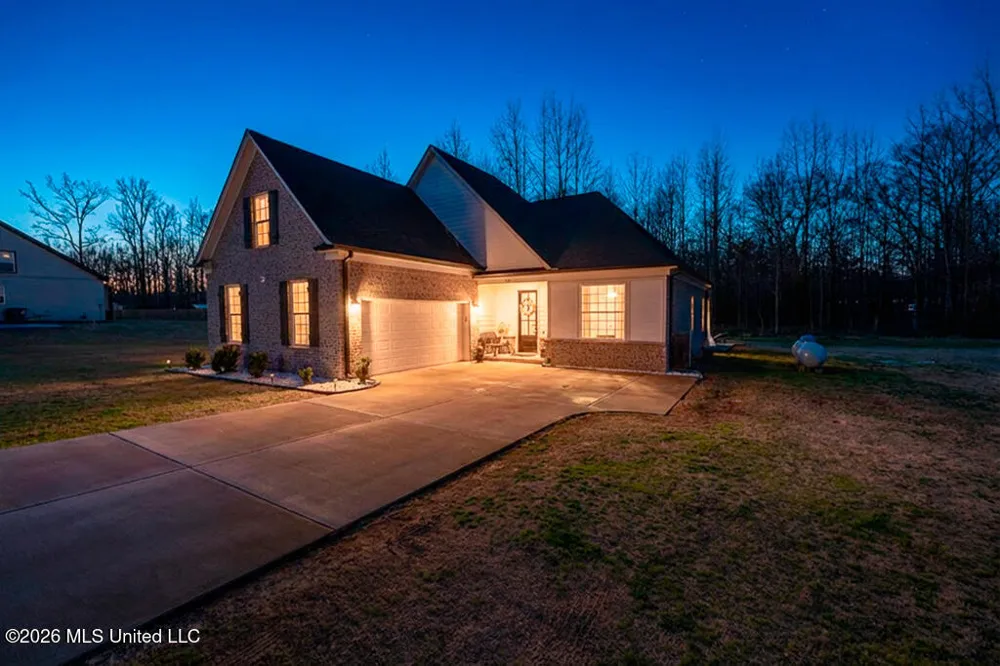 45 Centerline Roper Loop Byhalia, MS 38611