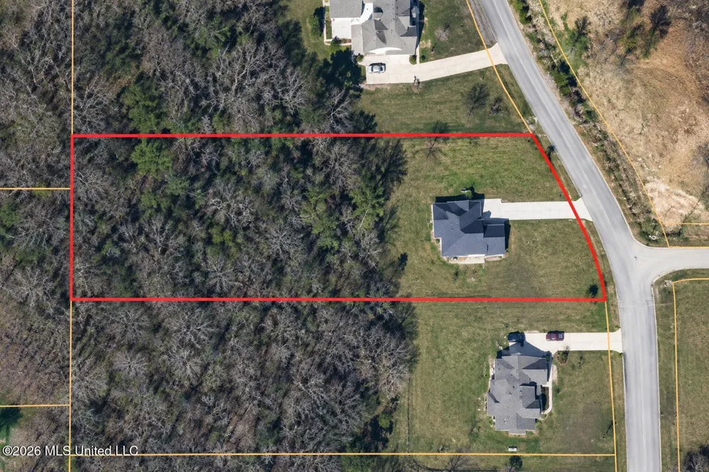 45 Centerline Roper Loop Byhalia, MS 38611