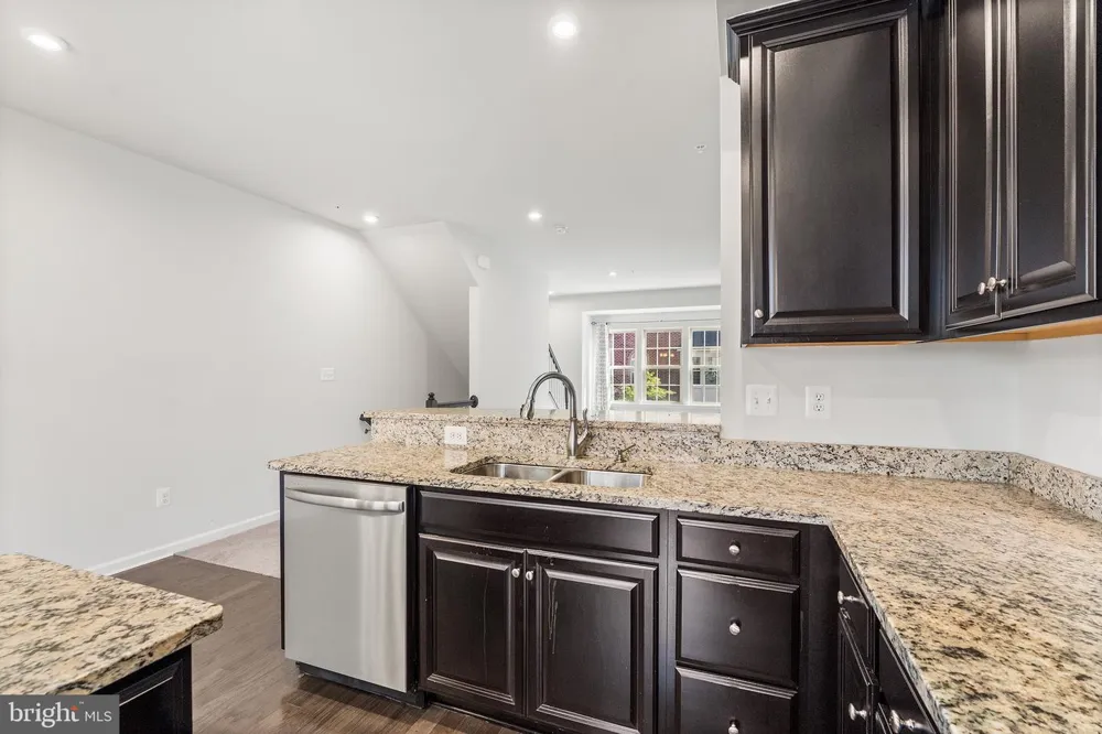 128 S NEWKIRK STREET Baltimore, MD 21224