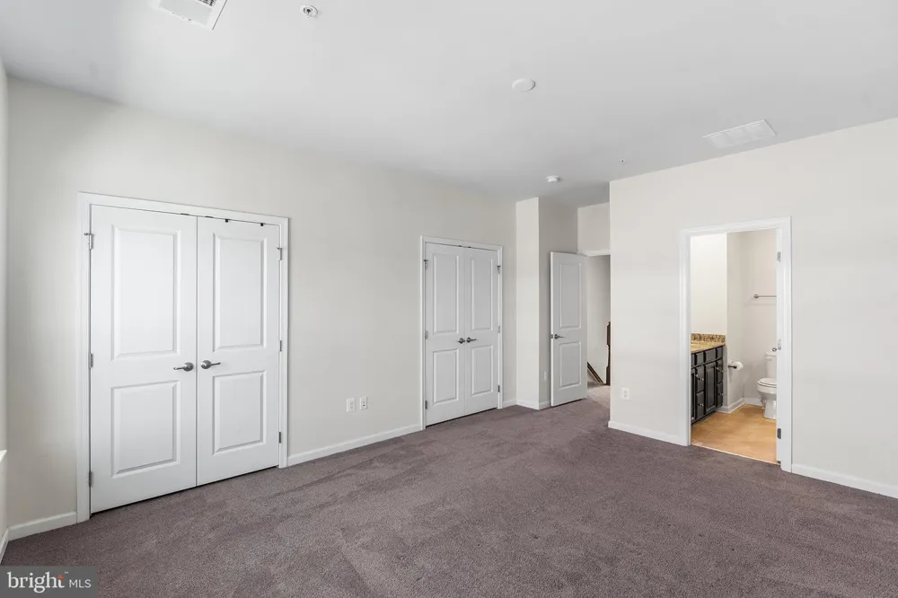 128 S NEWKIRK STREET Baltimore, MD 21224