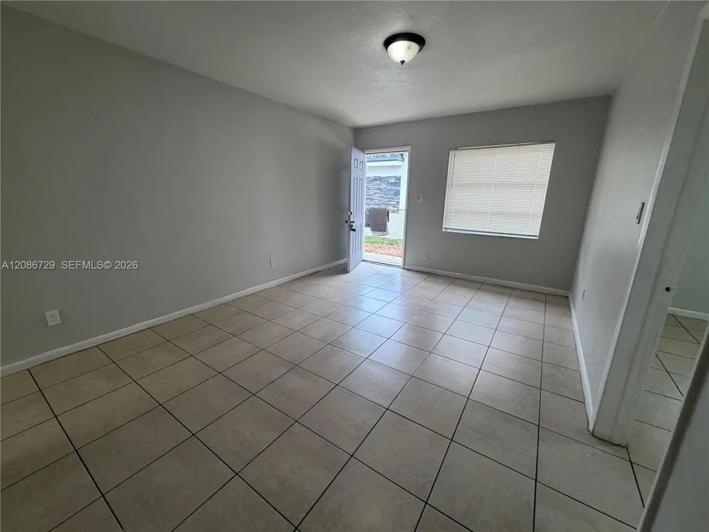 148 NW 14th Way #1 Dania Beach, FL 33004