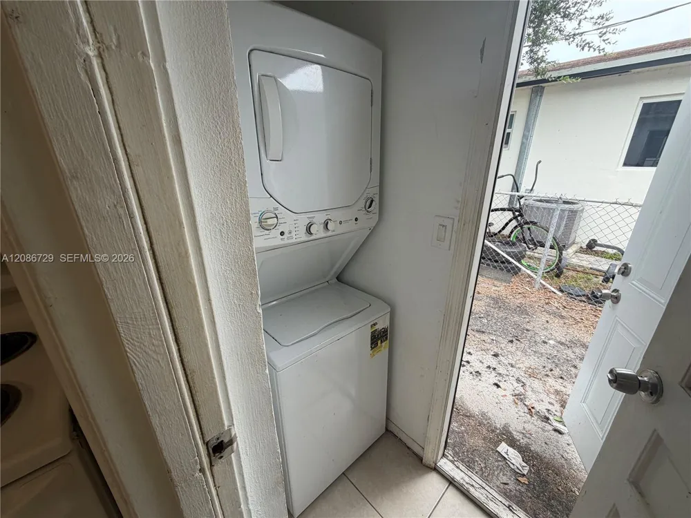 148 NW 14th Way #1 Dania Beach, FL 33004