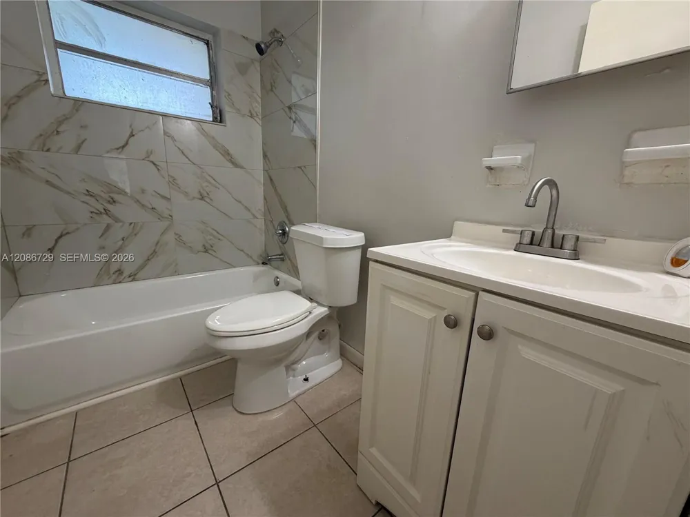 148 NW 14th Way #1 Dania Beach, FL 33004