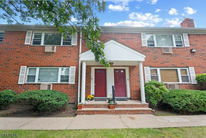 2467 State Route 10 Parsippany-Troy Hills, NJ 07950