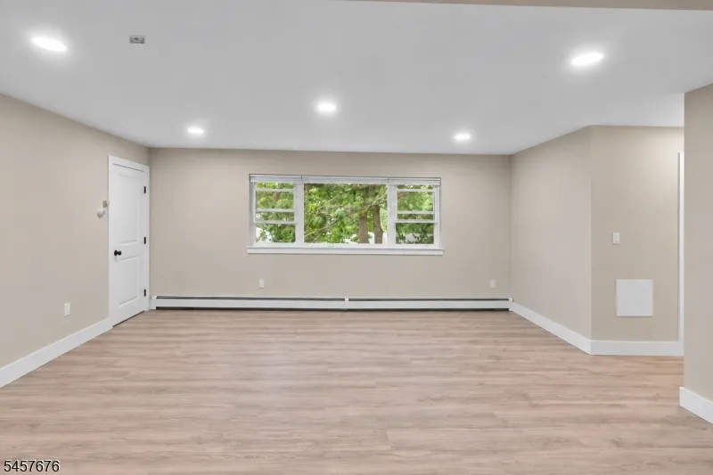 2467 State Route 10 Parsippany-Troy Hills, NJ 07950