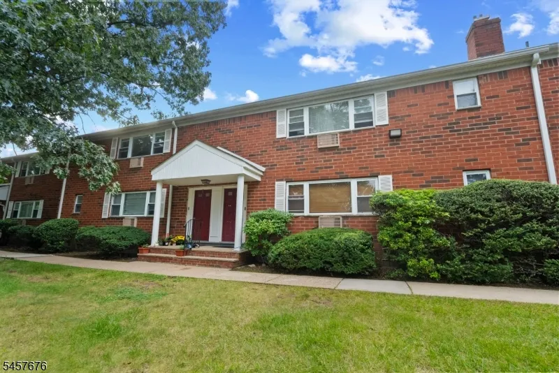 2467 State Route 10 Parsippany-Troy Hills, NJ 07950