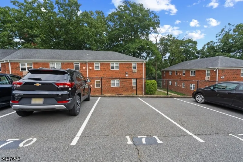 2467 State Route 10 Parsippany-Troy Hills, NJ 07950