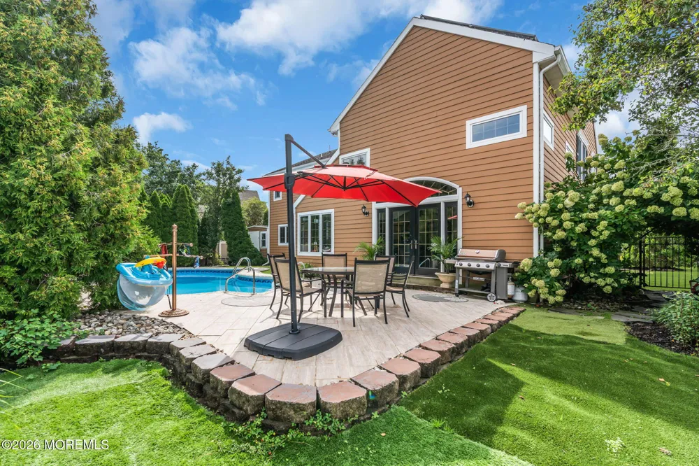 59 Augusta Street Tinton Falls, NJ 07712