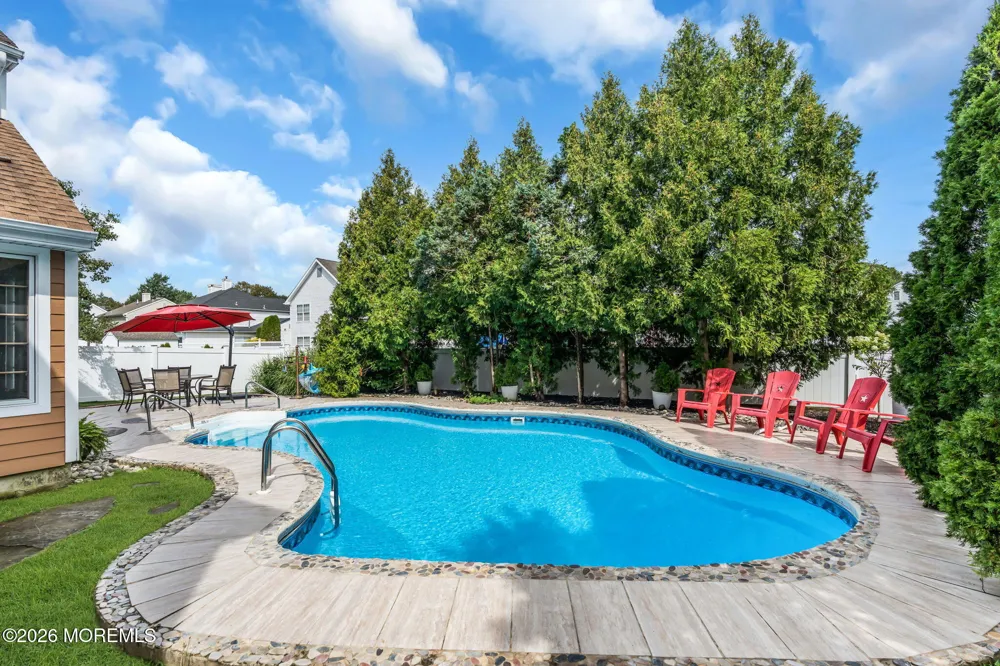 59 Augusta Street Tinton Falls, NJ 07712