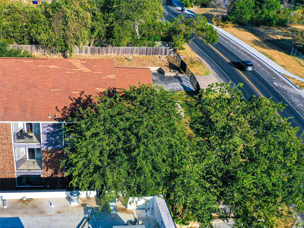 1840 Burton Drive #227 Austin, TX 78741