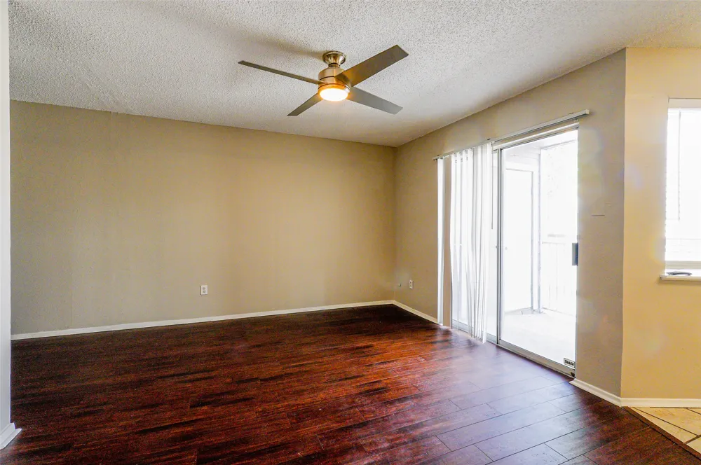 1840 Burton Drive #227 Austin, TX 78741