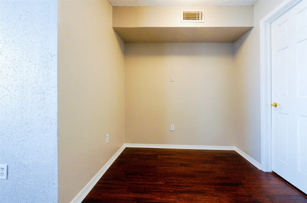 1840 Burton Drive #227 Austin, TX 78741