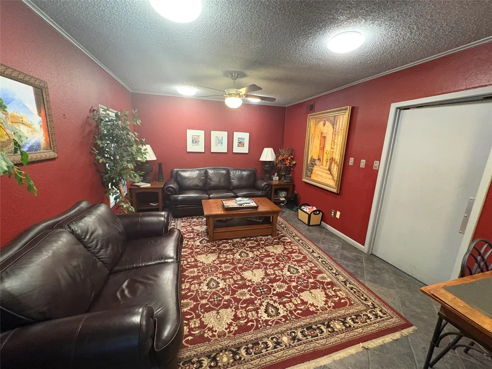 905 Travis Street Sherman, TX 75090