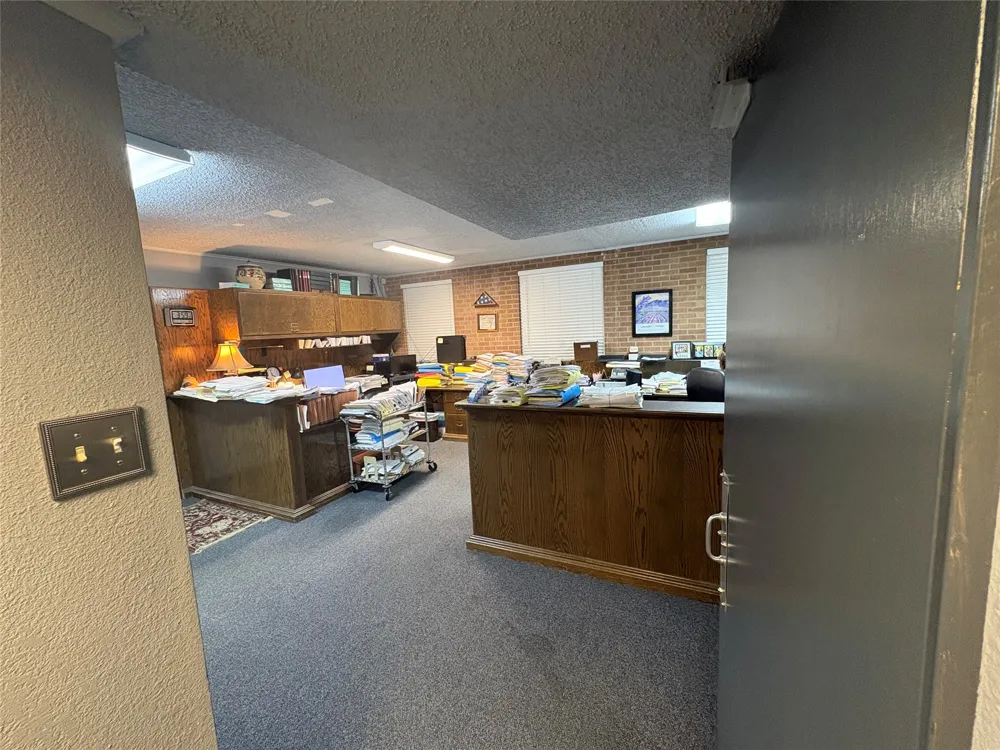 905 Travis Street Sherman, TX 75090