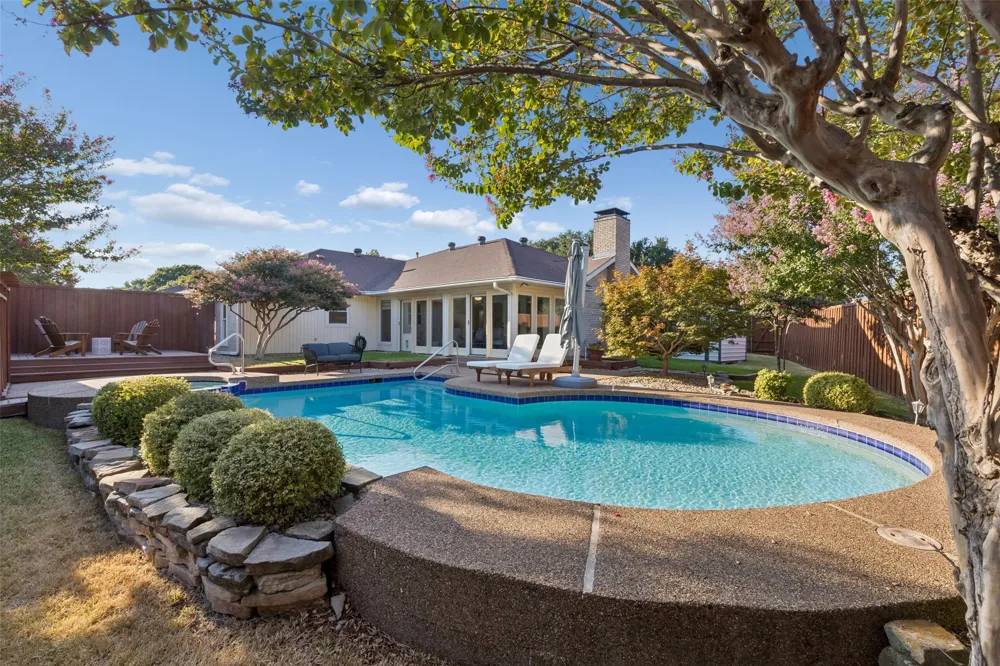 2414 Acacia Street Richardson, TX 75082