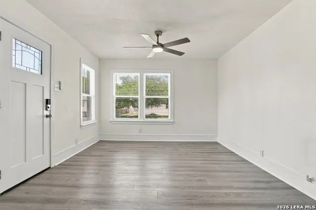 132 ROSS AVE San Antonio, TX 78225