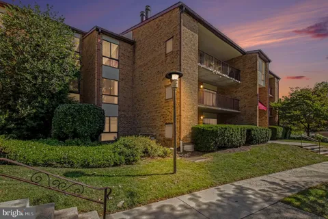 13205 DAIRYMAID DRIVE #63