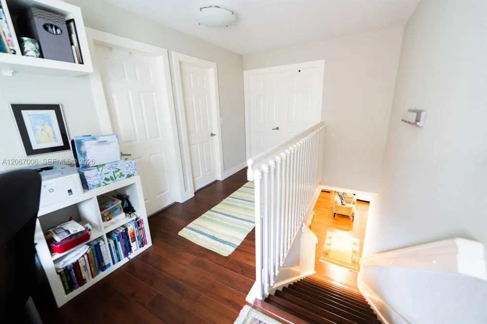 13832 NW 22nd St Sunrise, FL 33323