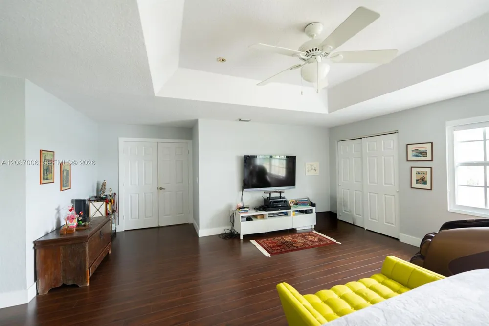 13832 NW 22nd St Sunrise, FL 33323