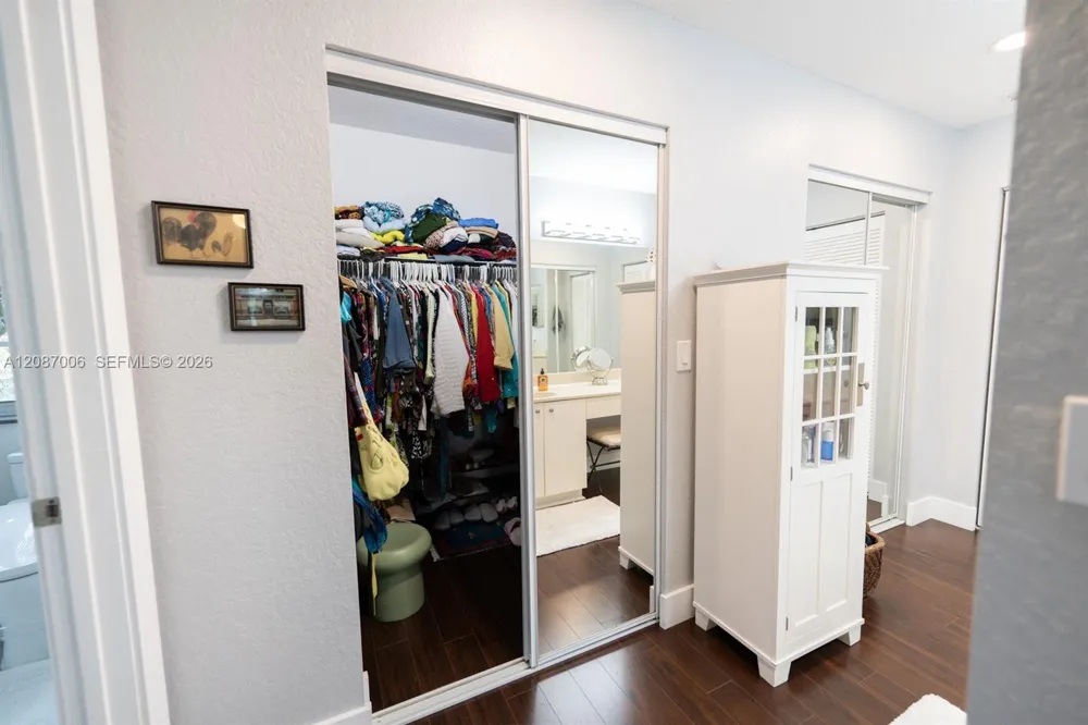 13832 NW 22nd St Sunrise, FL 33323