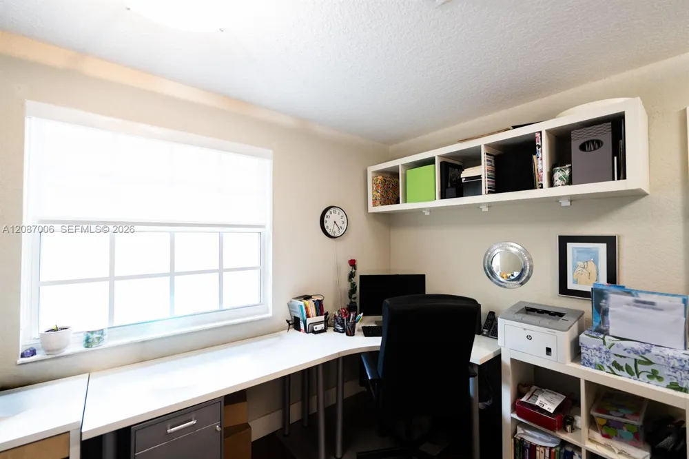 13832 NW 22nd St Sunrise, FL 33323