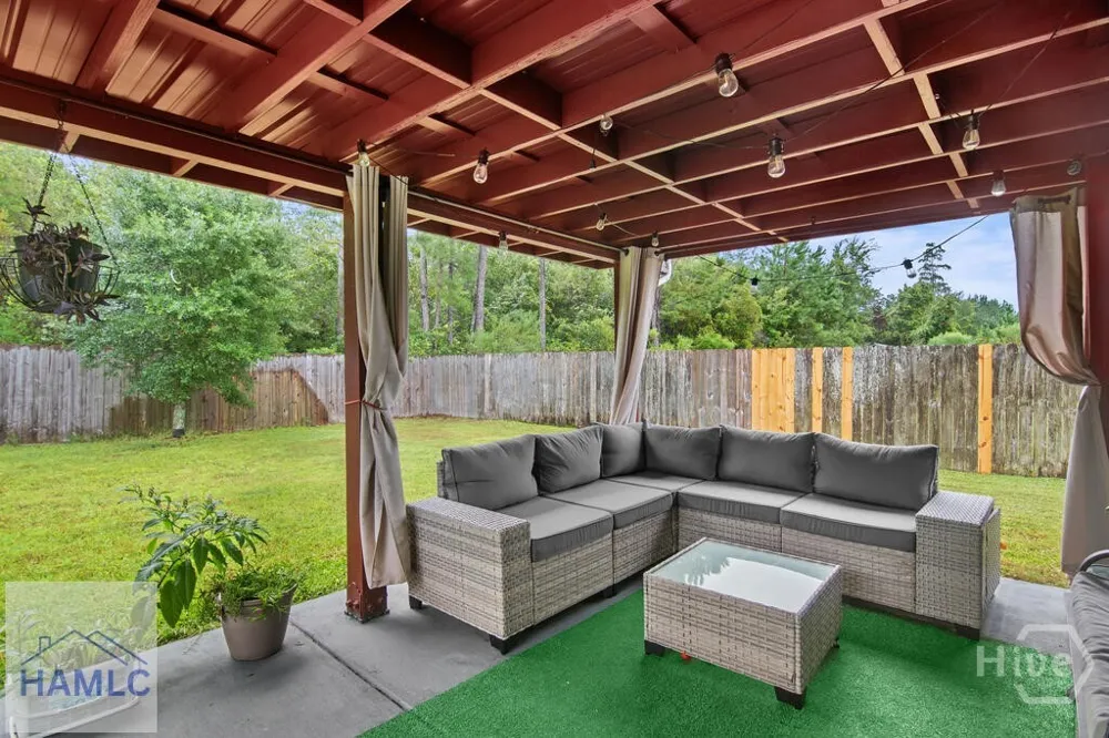 1117 Creekside Circle Hinesville, GA 31313