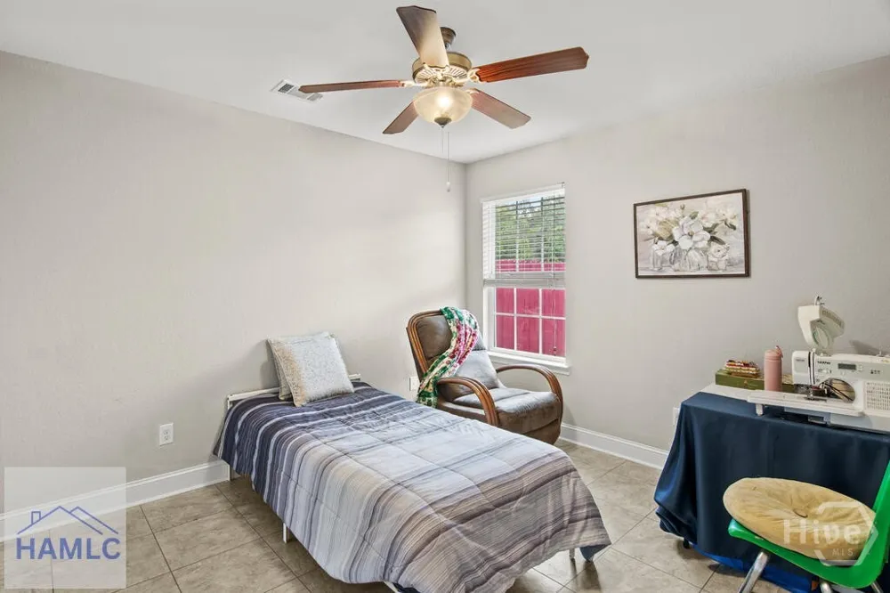 1117 Creekside Circle Hinesville, GA 31313
