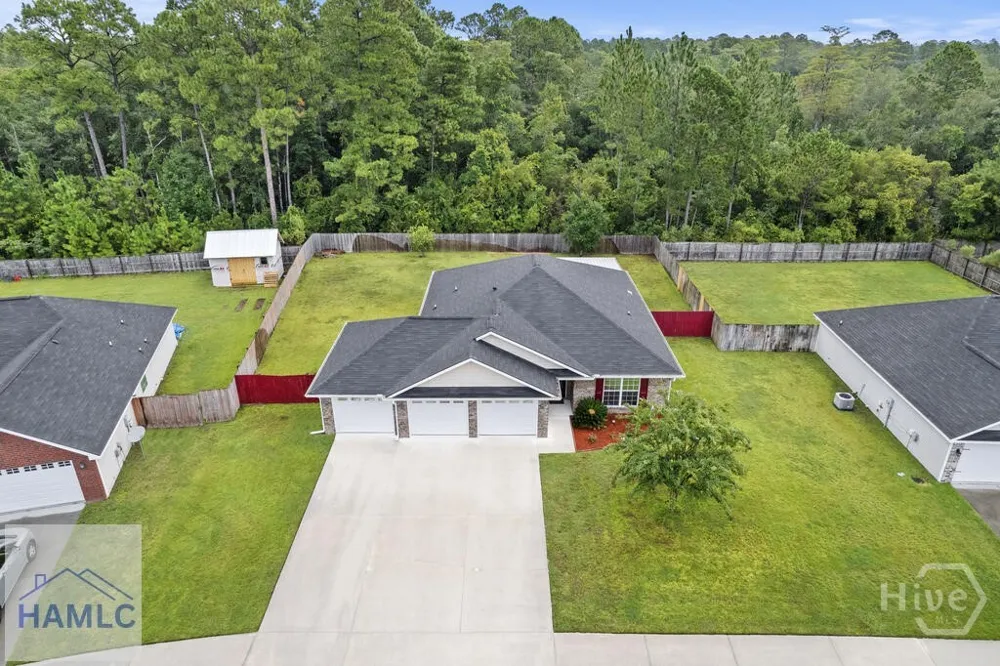 1117 Creekside Circle Hinesville, GA 31313