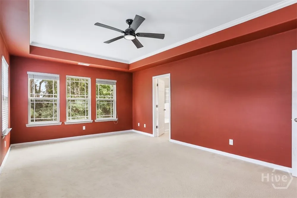 160 CHAPEL Lake S Savannah, GA 31419