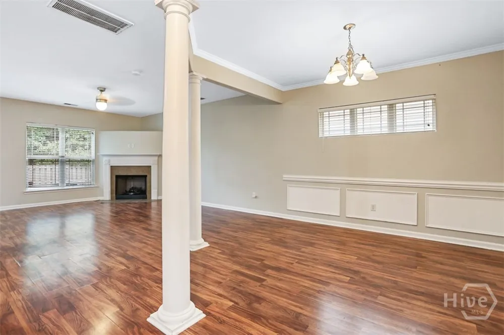 160 CHAPEL Lake S Savannah, GA 31419