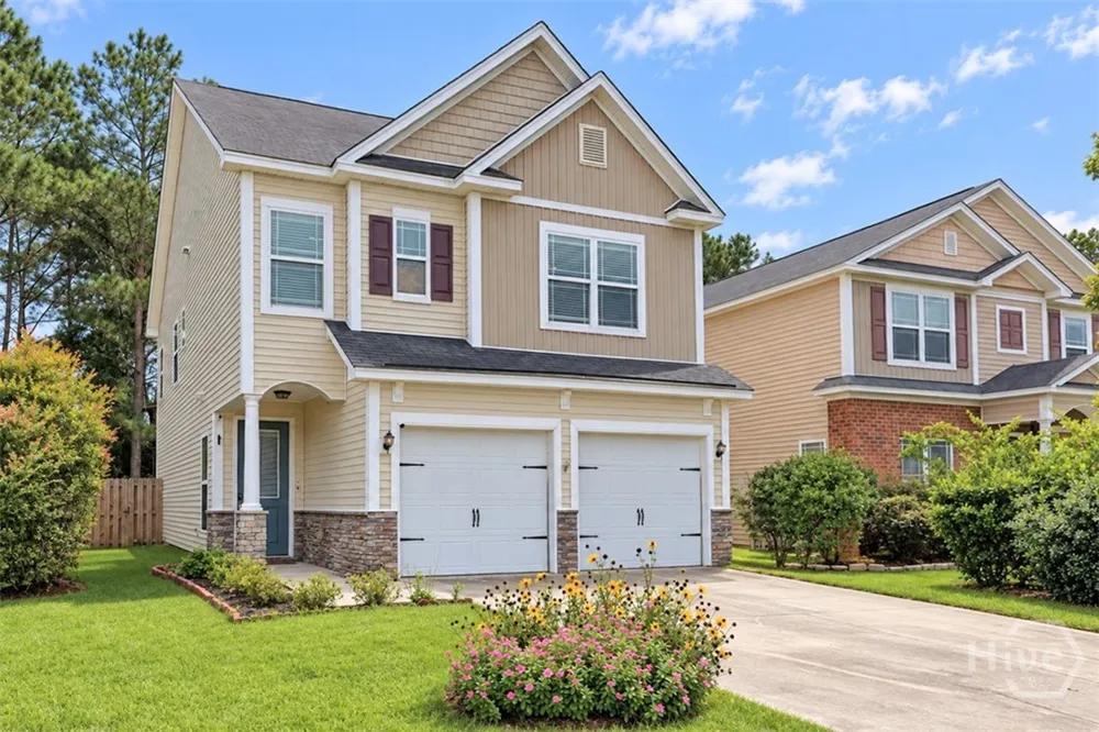 160 CHAPEL Lake S Savannah, GA 31419