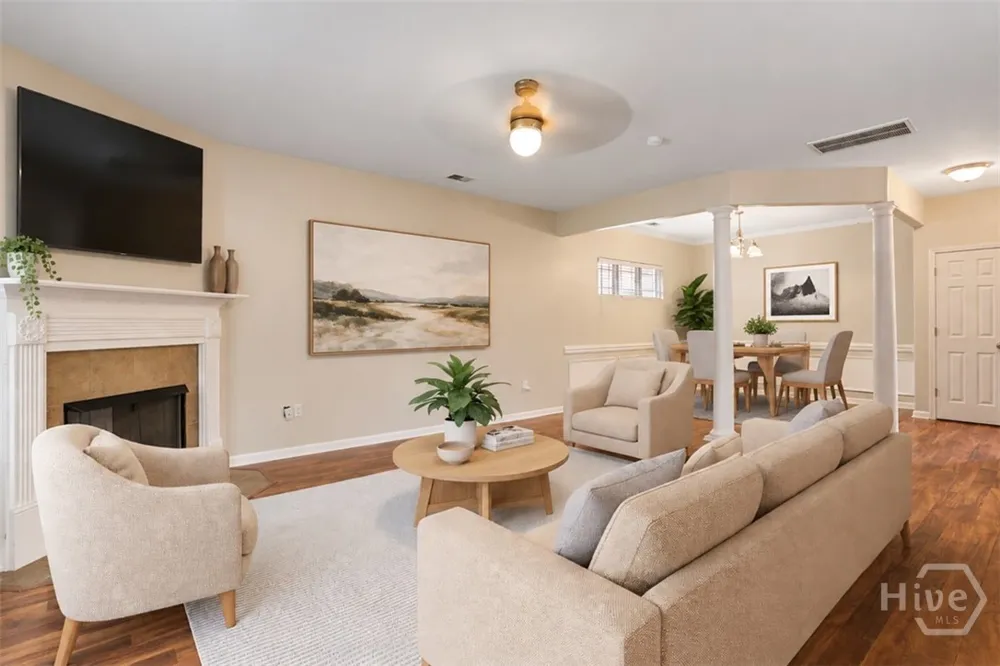 160 CHAPEL Lake S Savannah, GA 31419