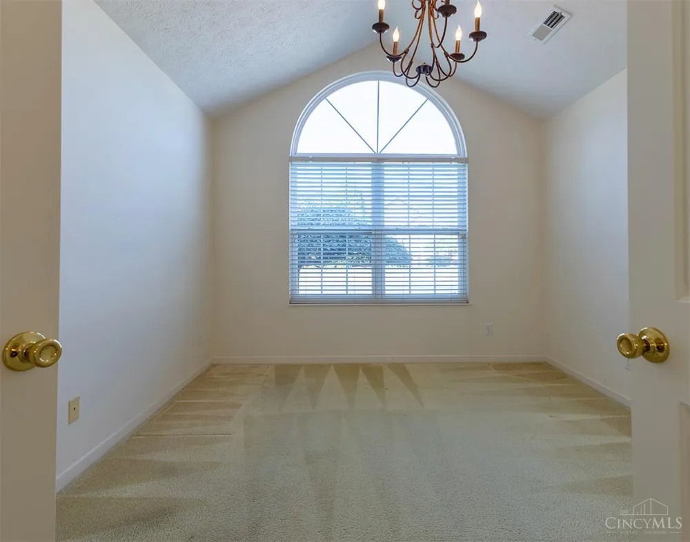 1100 St Andrews Circle Miami, OH 45150