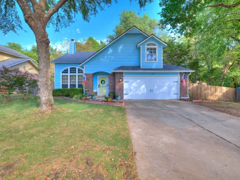 1202 W Los Angeles Circle