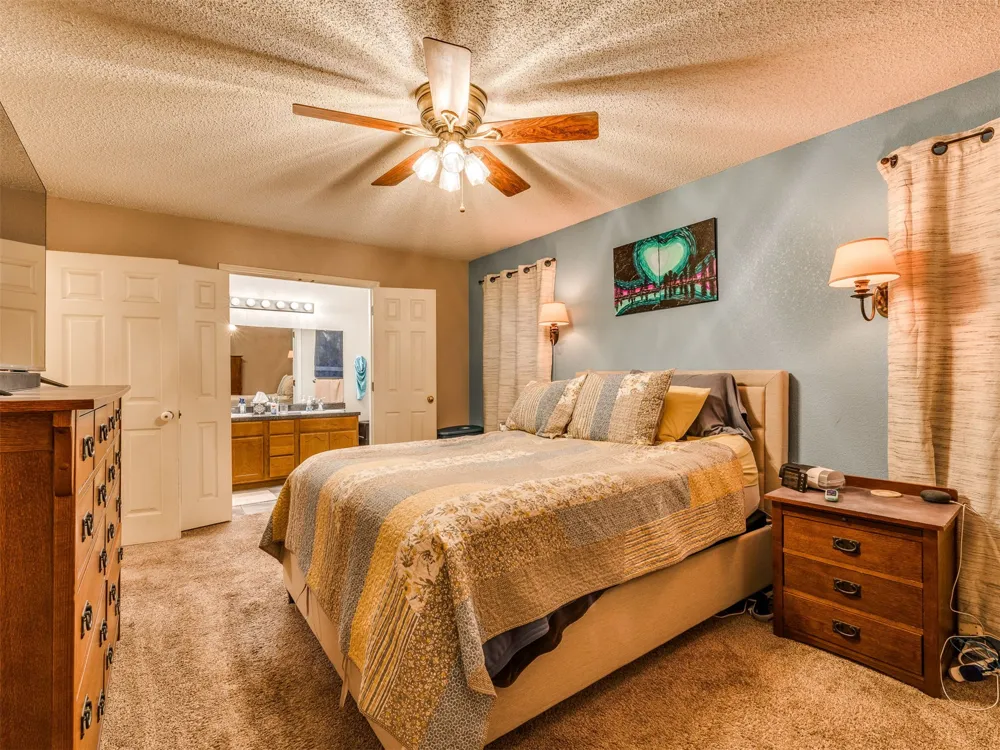 1202 W Los Angeles Circle Broken Arrow, OK 74011
