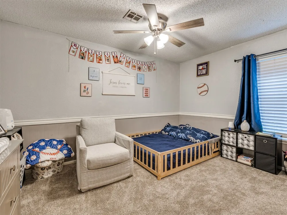 1202 W Los Angeles Circle Broken Arrow, OK 74011