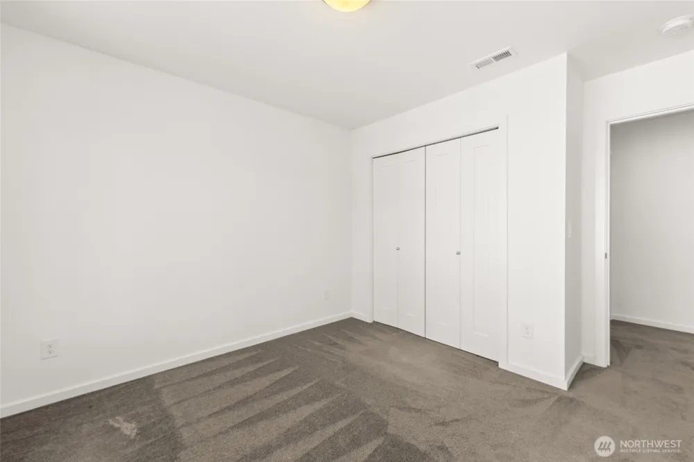 5657 S 328th Place Auburn, WA 98001